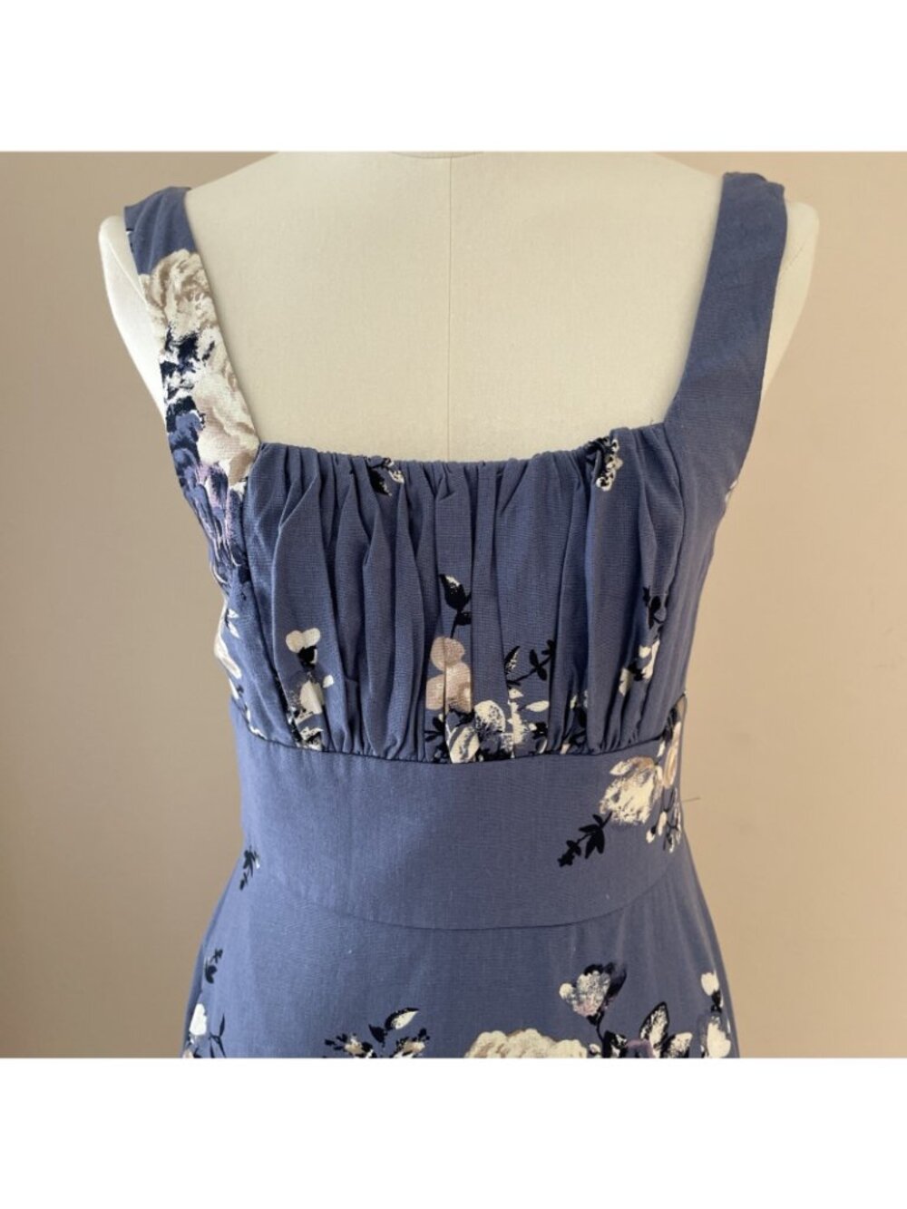 Women's Floral Babydoll Mini Dress Size XS Blue Tiered Milkmaid Coquette HOCO - Picture 2 of 10